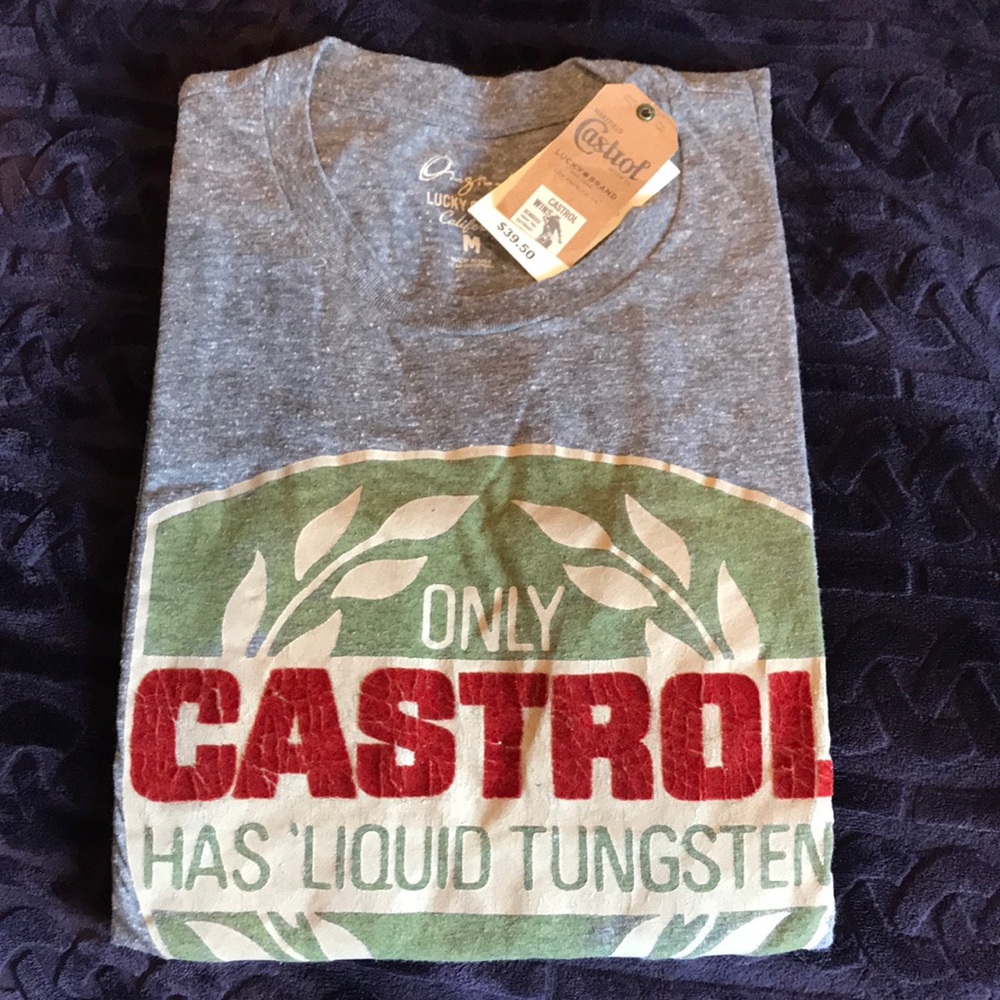 Men’s lucky brand tee shirt